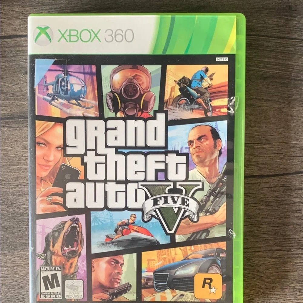 360 Grand Theft Auto IV & V Bundle - Green Cases